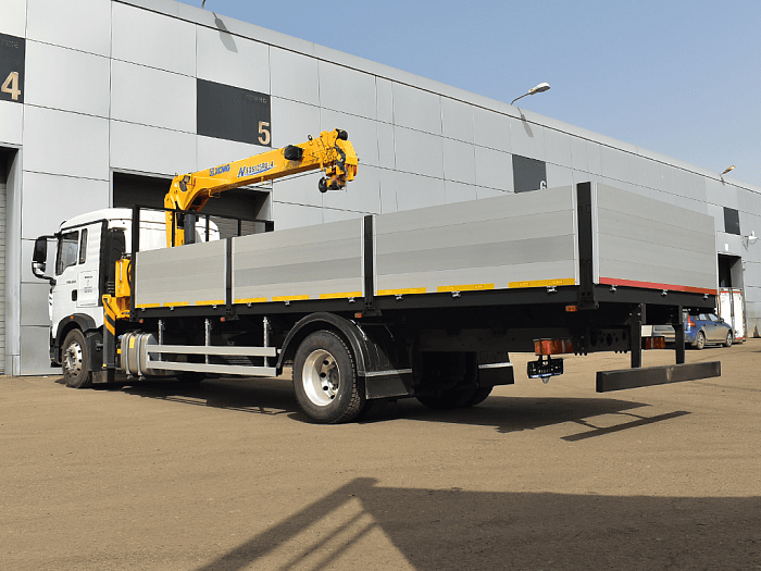 КМУ на шасси Howo T5G